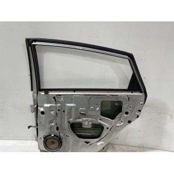 Recambio de puerta trasera derecha para toyota prius (nhw20) basis referencia OEM IAM 6700347040  