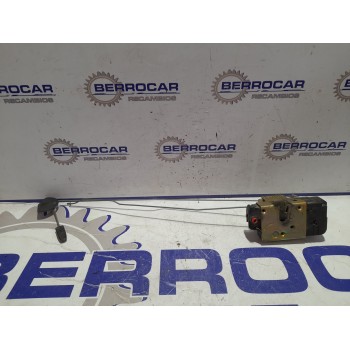 Recambio de cerradura puerta trasera derecha para peugeot 206 berlina 1.9 diesel referencia OEM IAM 9138 87  