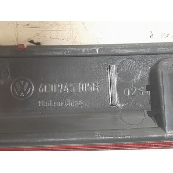 Recambio de reflector paragolpes trasero para volkswagen polo (6r1) 1.2 tsi referencia OEM IAM 6C0945105B  