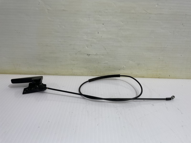 Recambio de tirador capot para volkswagen polo (6c1) advance bluemotion referencia OEM IAM 6R0823535  