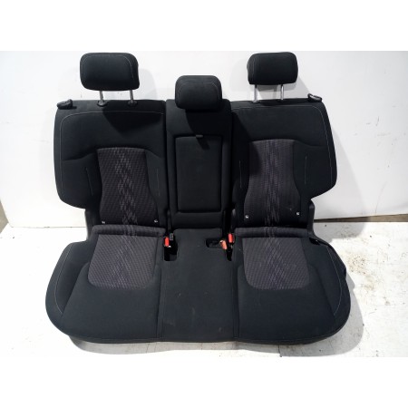 Recambio de asiento trasero para kia sportage (nq5) drive referencia OEM IAM 89100F1070F1K  