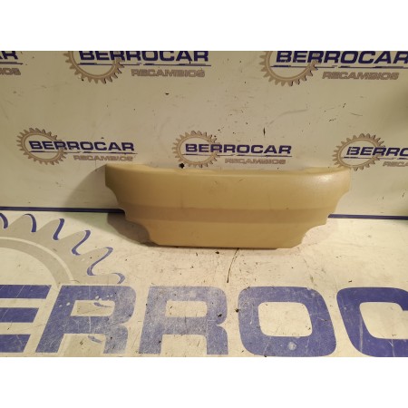 Recambio de moldura para land rover discovery referencia OEM IAM AH32600B12  