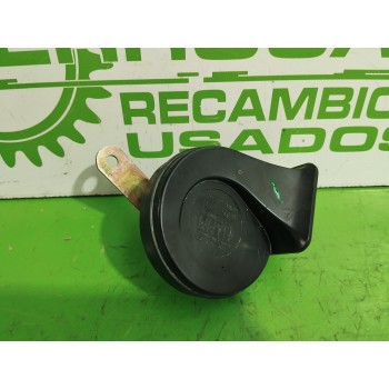 Recambio de claxon para citroën evasion 1.9 turbodiesel referencia OEM IAM E335717  
