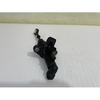 Recambio de bomba de embrague para volkswagen polo (6c1) advance bluemotion referencia OEM IAM 6R0721388D  