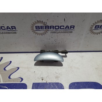 Recambio de maneta exterior trasera derecha para peugeot 206 berlina 1.9 diesel referencia OEM IAM 9144 80  