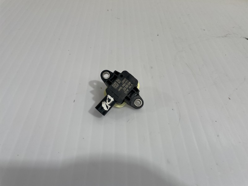 Recambio de sensor para volkswagen polo (6c1) advance bluemotion referencia OEM IAM 4H0955557  