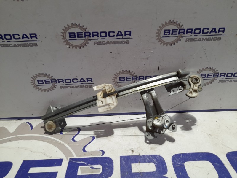 Recambio de elevalunas trasero izquierdo para peugeot 206 berlina 1.9 diesel referencia OEM IAM 9623109780  