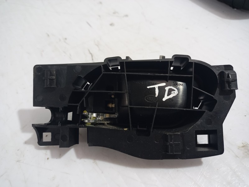 Recambio de maneta interior delantera izquierda para peugeot 308 sw envy referencia OEM IAM 9685950277  