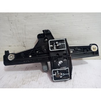 Recambio de elevalunas trasero derecho para opel corsa f edition referencia OEM IAM 9829045280  