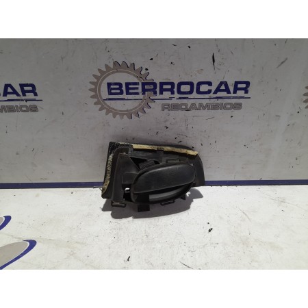 Recambio de maneta interior delantera izquierda para peugeot 206 berlina 1.9 diesel referencia OEM IAM 9143 A4  