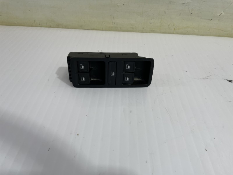 Recambio de mando elevalunas delantero izquierdo para volkswagen polo (6c1) advance bluemotion referencia OEM IAM 6R0867255K  