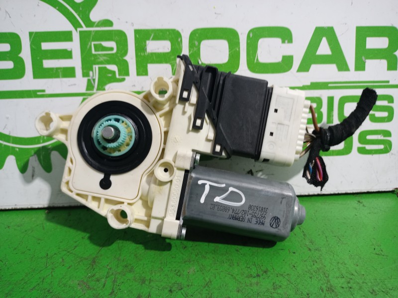 Recambio de motor elevalunas trasero derecho para volkswagen passat berlina (3c2) 2.0 tdi referencia OEM IAM 1K0959704F  