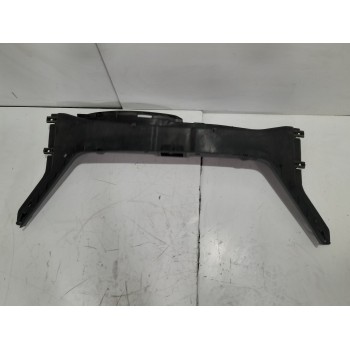 Recambio de molduras traseras para mercedes-benz clase c (w203) berlina 2.2 cdi cat referencia OEM IAM A2036900525  