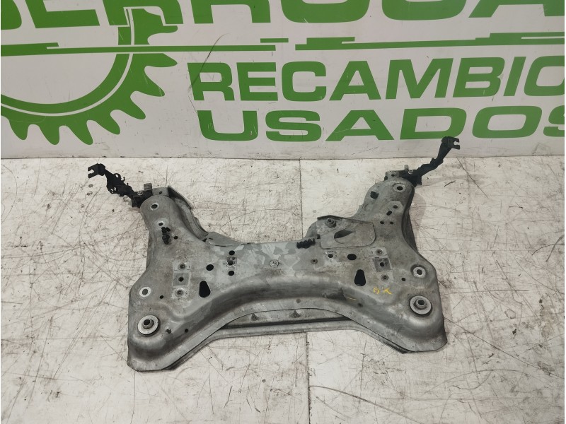 Recambio de puente delantero para renault espace iv (jk0) 2.2 dci turbodiesel referencia OEM IAM 8200734587  