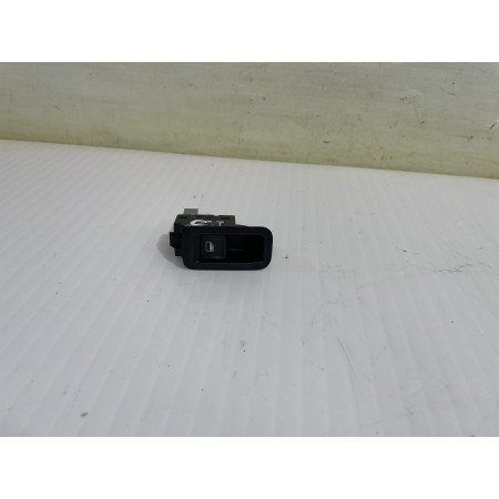 Recambio de mando elevalunas delantero derecho para volkswagen polo (6c1) advance bluemotion referencia OEM IAM 6R0867255H  