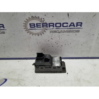 Recambio de mando elevalunas delantero derecho para opel insignia berlina 2.0 16v cdti referencia OEM IAM 13222229  