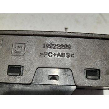 Recambio de mando elevalunas delantero derecho para opel insignia berlina 2.0 16v cdti referencia OEM IAM 13222229  