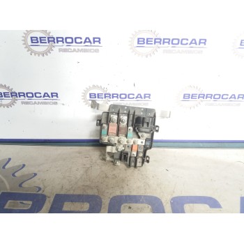 Recambio de caja reles / fusibles para renault kangoo 1.5 dci diesel fap referencia OEM IAM 241363873R  