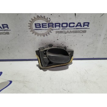 Recambio de maneta interior trasera derecha para peugeot 206 berlina 1.9 diesel referencia OEM IAM 9144 80  