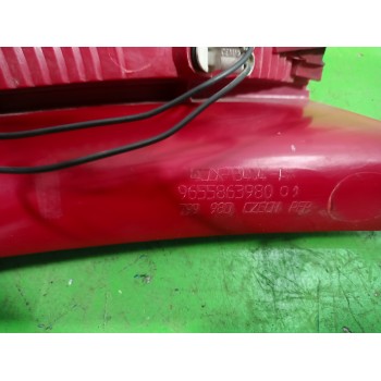 Recambio de piloto trasero derecho para citroën c4 berlina 1.6 16v hdi referencia OEM IAM 9655863980  