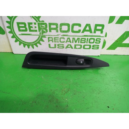 Recambio de mando elevalunas trasero derecho para nissan qashqai (j11) acenta referencia OEM IAM 829604EA0AX  