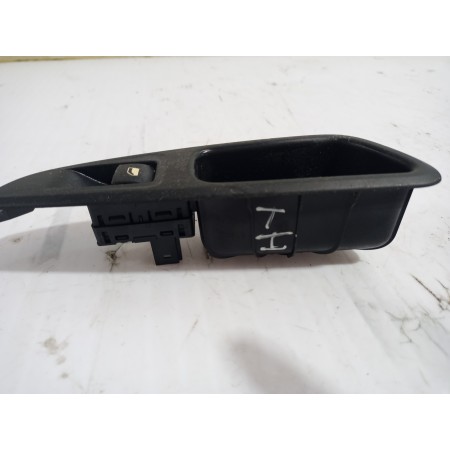 Recambio de mando elevalunas trasero izquierdo para peugeot 308 sw envy referencia OEM IAM 96565185  