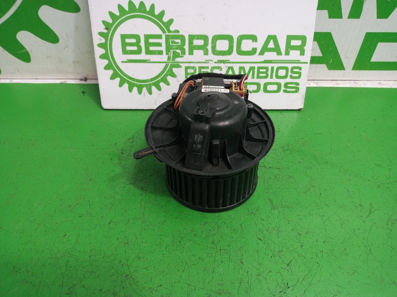 Recambio de motor calefaccion para volkswagen passat berlina (3c2) 2.0 tdi referencia OEM IAM 3C1820015T  
