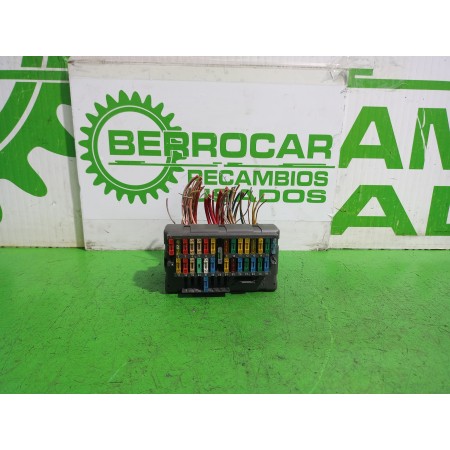 Recambio de caja reles / fusibles para citroën xsara berlina 1.9 d sx referencia OEM IAM 9568591280  