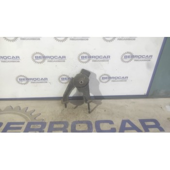 Recambio de soporte motor para toyota corolla (e12) 1.4 turbodiesel cat referencia OEM IAM 1T5478  