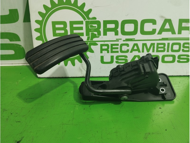 Recambio de pedal acelerador para renault espace iv (jk0) 2.2 dci turbodiesel referencia OEM IAM 8200007513  