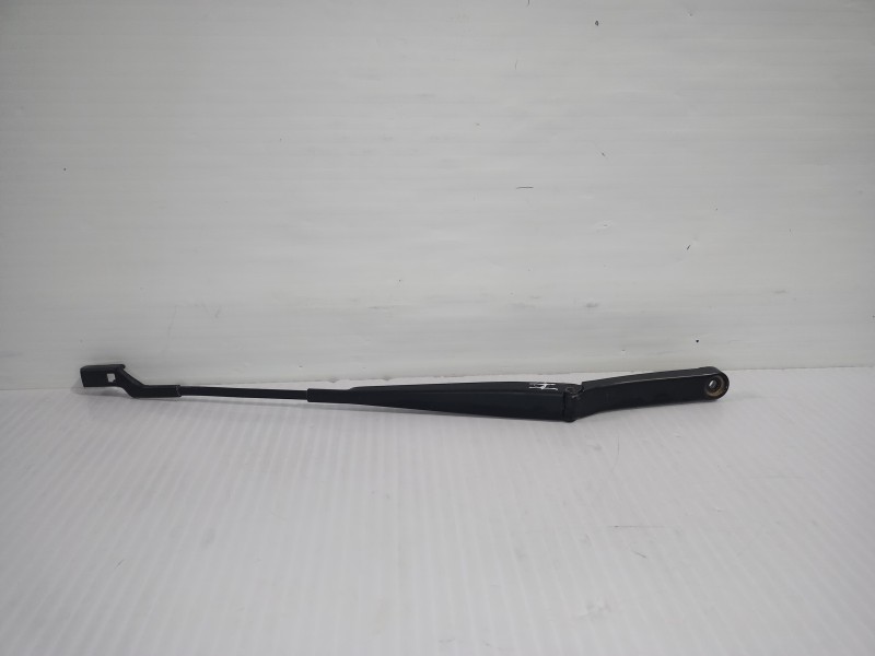 Recambio de brazo limpia delantero izquierdo para volkswagen touran (5t1) advance bmt referencia OEM IAM 5TB955409  