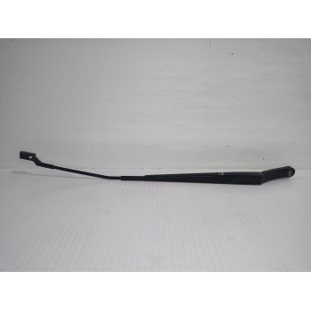 Recambio de brazo limpia delantero derecho para volkswagen touran (5t1) advance bmt referencia OEM IAM 5TB955410  