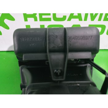 Recambio de aireadores para citroën c4 berlina 1.6 16v hdi referencia OEM IAM 9649598677  