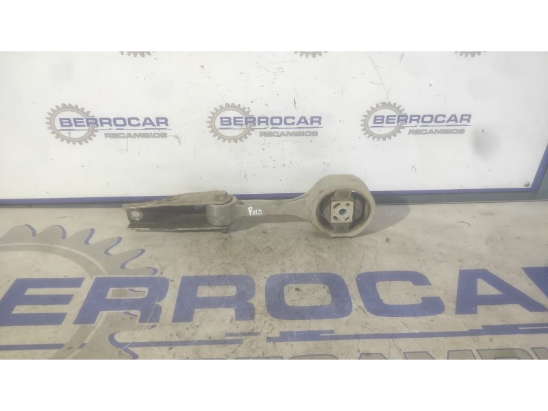 Recambio de soporte motor para volkswagen polo (9n1) 1.2 referencia OEM IAM 6Q0199853  