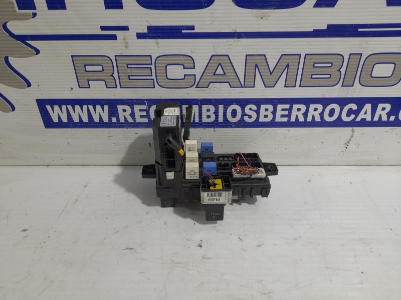 Recambio de caja reles / fusibles para hyundai santa fe (sm) 2.0 crdi cat referencia OEM IAM 9540026500  