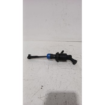 Recambio de bombin embrague para nissan qashqai ii (j11, j11_) 1.5 dci referencia OEM IAM 306104BA1B  