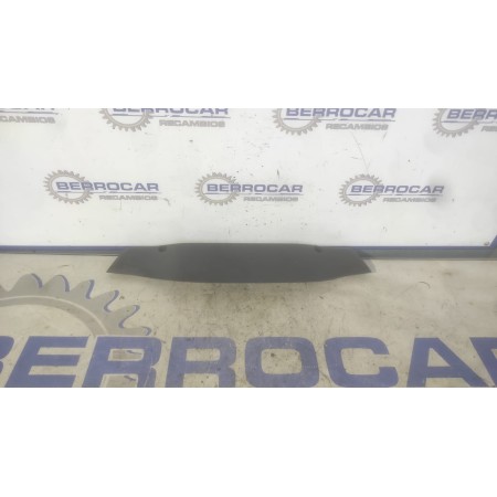 Recambio de luz central de freno para fiat punto berlina (188) referencia OEM IAM 735245164  