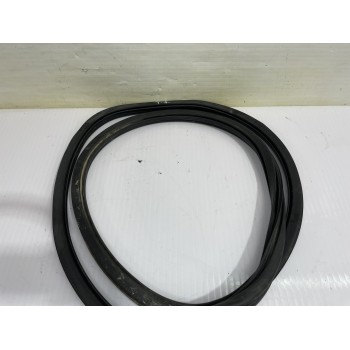 Recambio de goma contorno para volkswagen polo (6c1) advance bluemotion referencia OEM IAM 6R6867911E5AP  