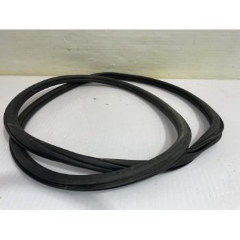 Recambio de goma contorno para volkswagen polo (6c1) advance bluemotion referencia OEM IAM 6R6867911E5AP  