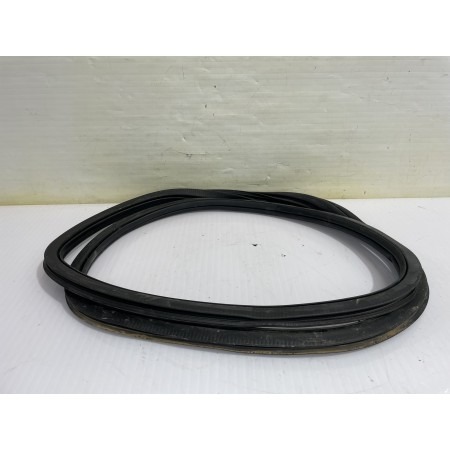 Recambio de goma contorno para volkswagen polo (6c1) advance bluemotion referencia OEM IAM 6R6867912C5AP  