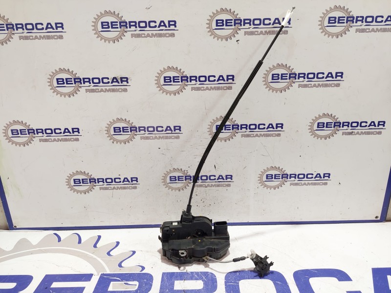 Recambio de cerradura puerta delantera izquierda para opel insignia berlina 2.0 16v cdti referencia OEM IAM 3023881LH2  