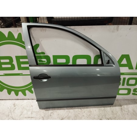 Recambio de puerta delantera derecha para skoda fabia (6y2/6y3) 1.2 12v referencia OEM IAM 6Y0831056  