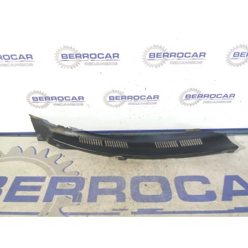 Recambio de molduras delanteras para mercedes-benz clase e (w210) berlina diesel 3.0 diesel cat referencia OEM IAM 2108310958  