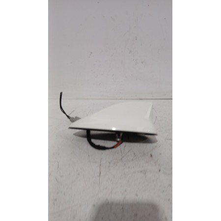 Recambio de antena para nissan qashqai ii (j11, j11_) 1.5 dci referencia OEM IAM 282086FP0D  