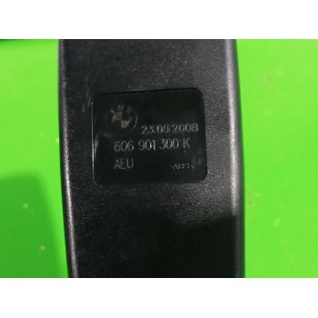 Recambio de enganche cinturon para bmw serie 3 touring (e91) 2.0 16v referencia OEM IAM 606901300 / 607674200  