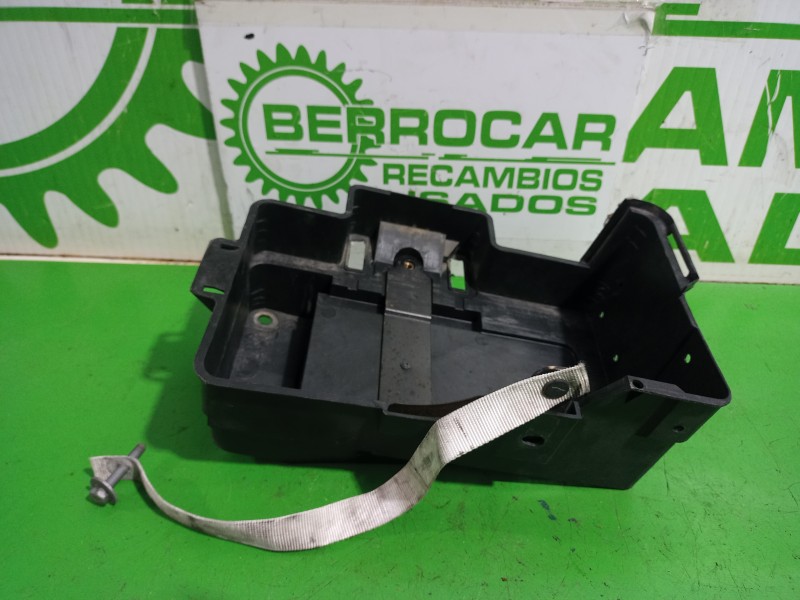 Recambio de soporte bateria para ford focus berlina (cak) trend referencia OEM IAM 98AB-10723-B  