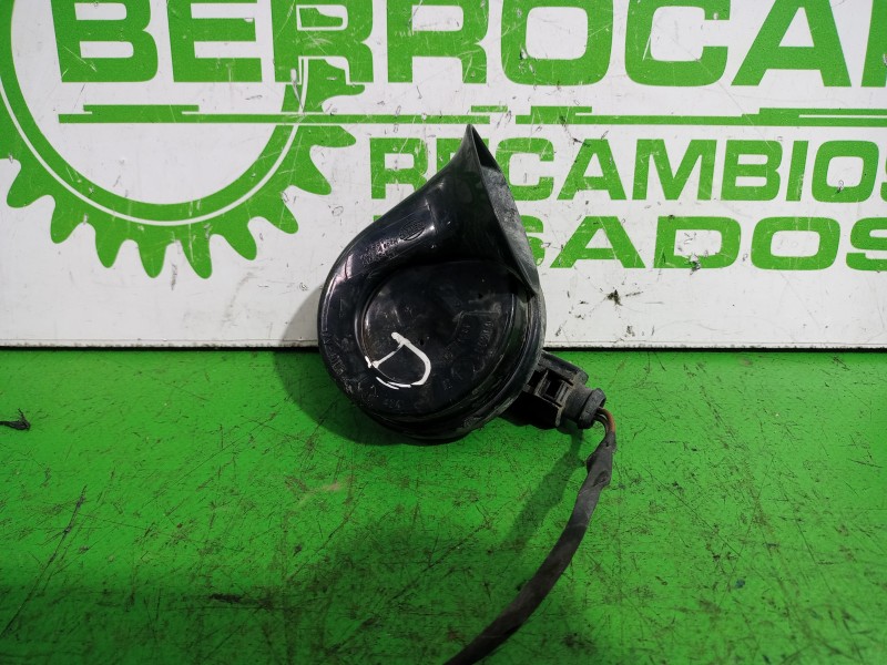 Recambio de claxon para volkswagen passat berlina (3c2) 2.0 tdi referencia OEM IAM E1000209  