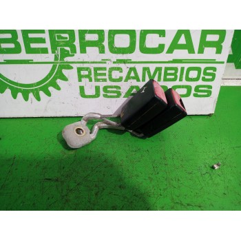 ENGANCHE CINTURON TRASERO CENTRAL 3C0857739B 