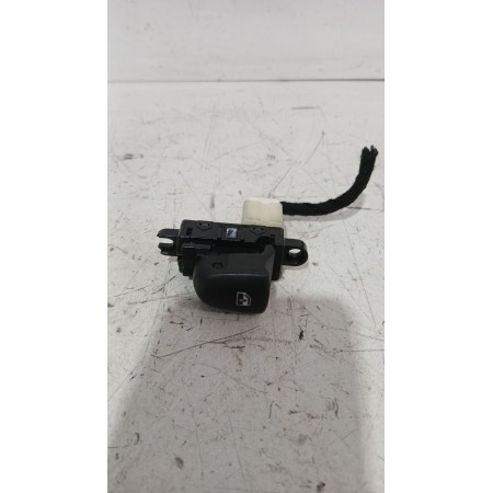 Recambio de mando elevalunas trasero izquierdo para nissan qashqai ii (j11, j11_) 1.5 dci referencia OEM IAM 25401HV00B  