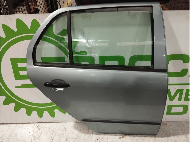Recambio de puerta trasera derecha para skoda fabia (6y2/6y3) 1.2 12v referencia OEM IAM 6Y6833056  